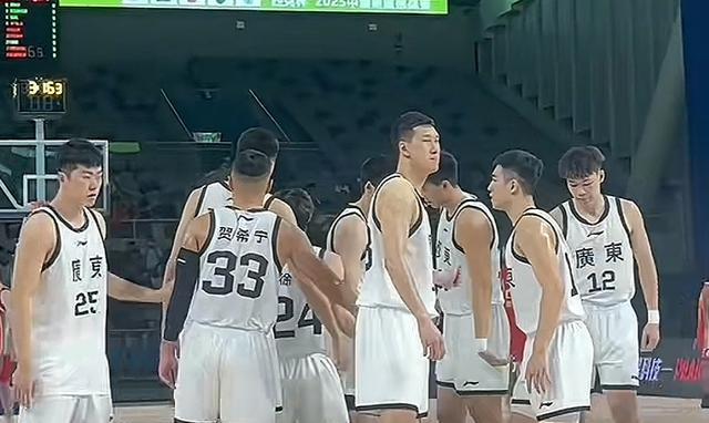 了夏振峰与, 赛中找回了 了夏振峰与, 赛中找回了