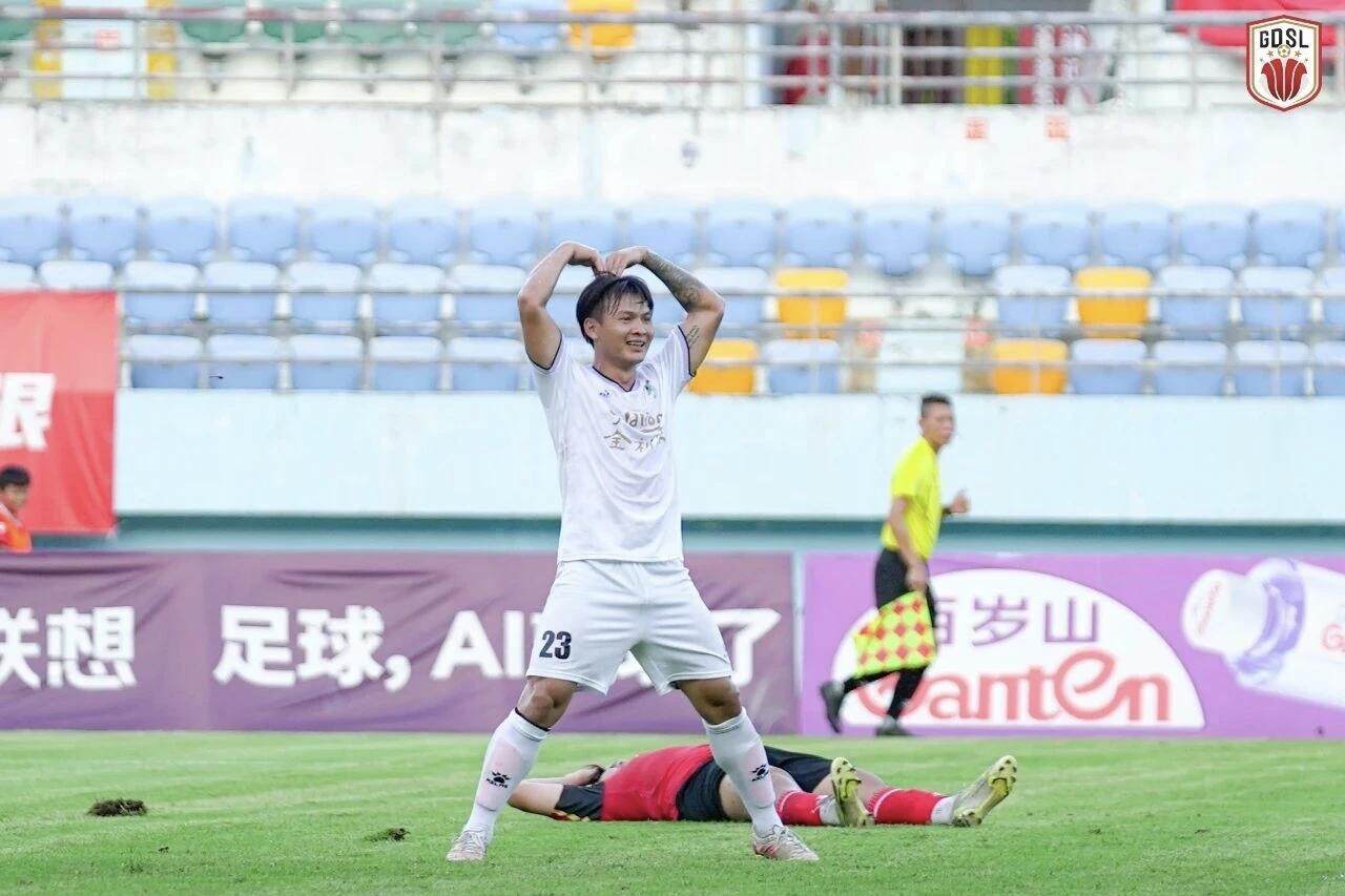 amp, 念是本组头, AA